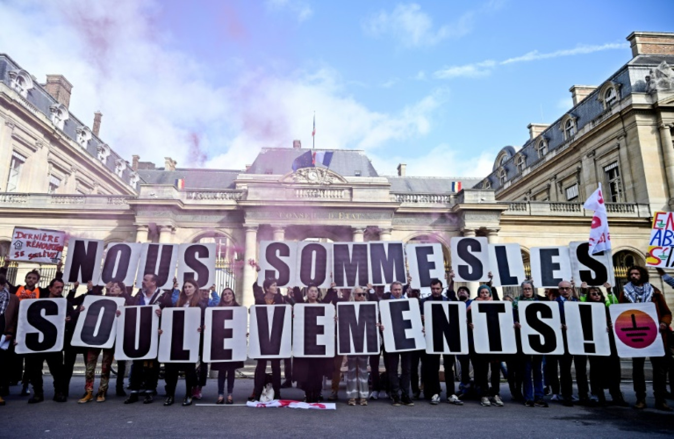 Manifestation devant le Conseil d'Etat le 27 octobre 2023 en soutien au collectif les Soulèvements de la Terre © Stefano RELLANDINI