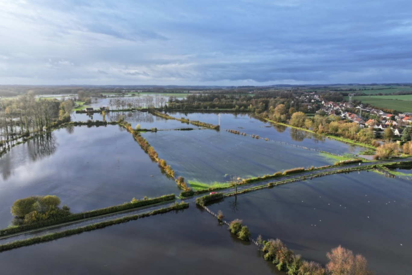 Les champs inondés de La Calotterie (Pas-de-Calais) le 10 novembre 2023 © Anthony Brzeski