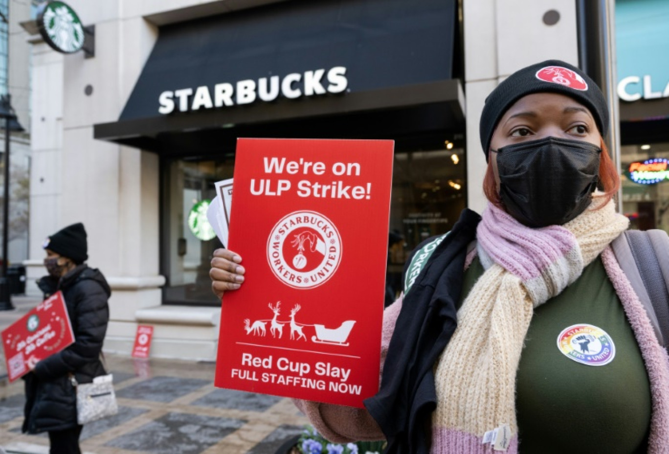 Mobilisation devant un Starbucks d'Arlington (Virginie), le 16 novembre 2023 © SAUL LOEB