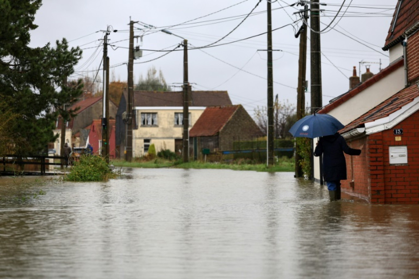 Dans une rue de Saint-Omer le 14 novembre 2023 © Aurelien Morissard