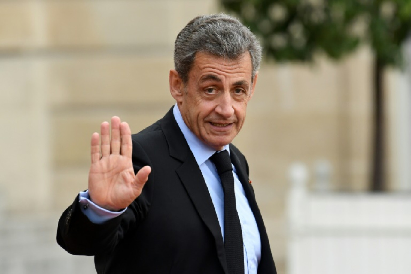 L'ancien président de la République Nicolas Sarkozy arrive à la cour d'appel de Paris pour son interrogatoire au procès Bygmalion le 24 novembre 2023 © Geoffroy VAN DER HASSELT