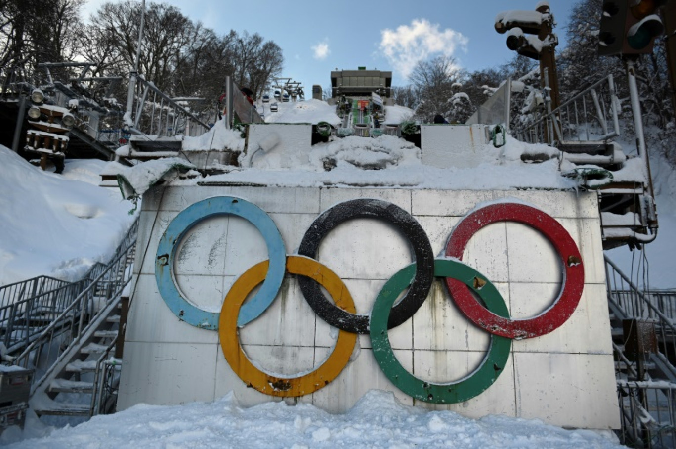 La France va savoir mercredi si elle a convaincu le CIO de rester en lice pour organiser les JO d'hiver en 2030, un pari osé alors que Paris accueille les JO d'été dans huit mois © Kazuhiro NOGI