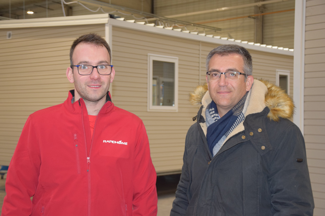 François-Xavier Hego, responsable de l’usine de Raillencourt-Sainte-Olle, et Jérôme Housseau, directeur de Rapidhome. 