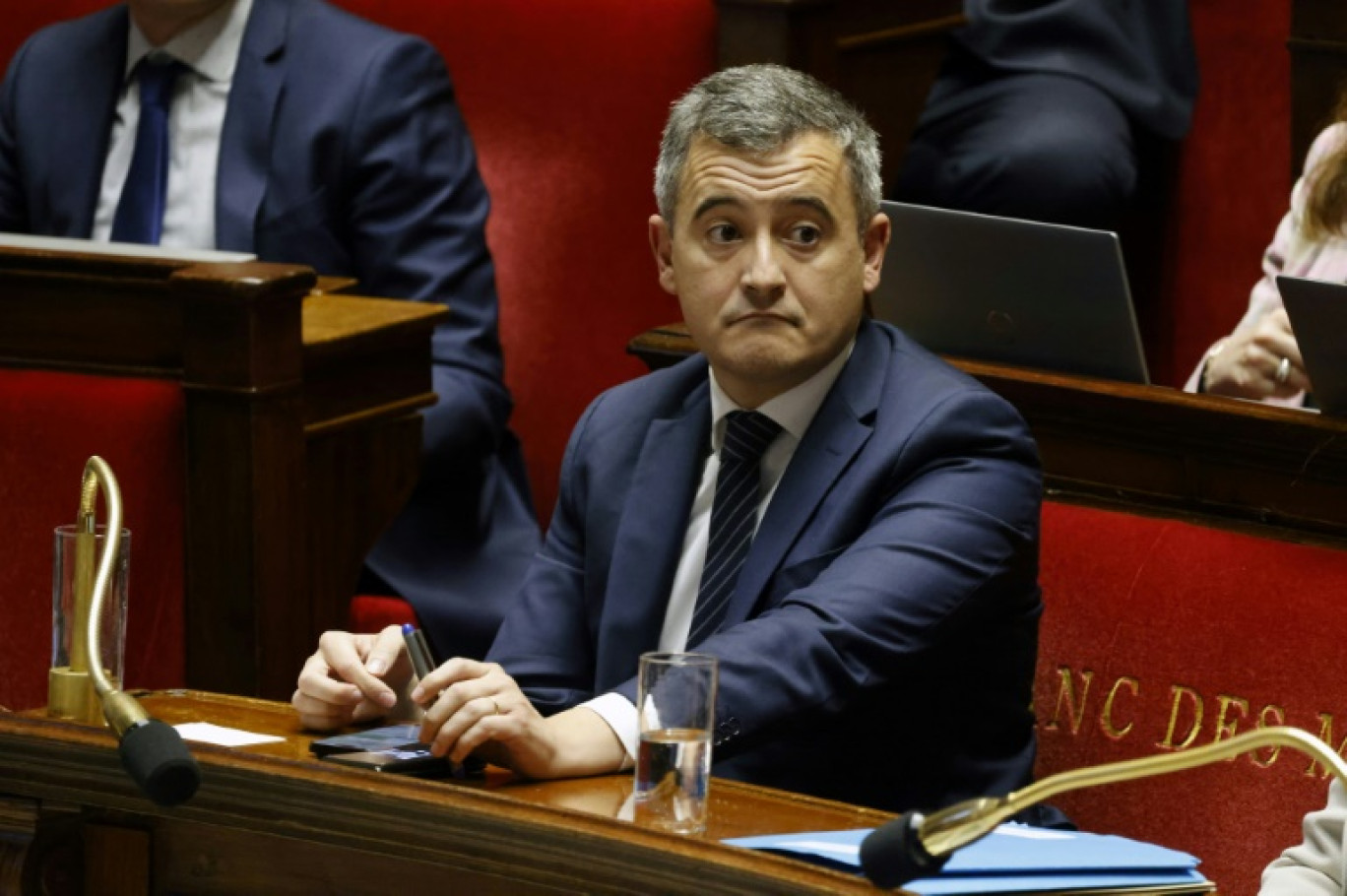 Le ministre de l'Intérieur Gérald Darmanin pendant les débats sur le projet de loi immigration à l'Assemblée nationale le 11 décembre 2023 © Ludovic MARIN