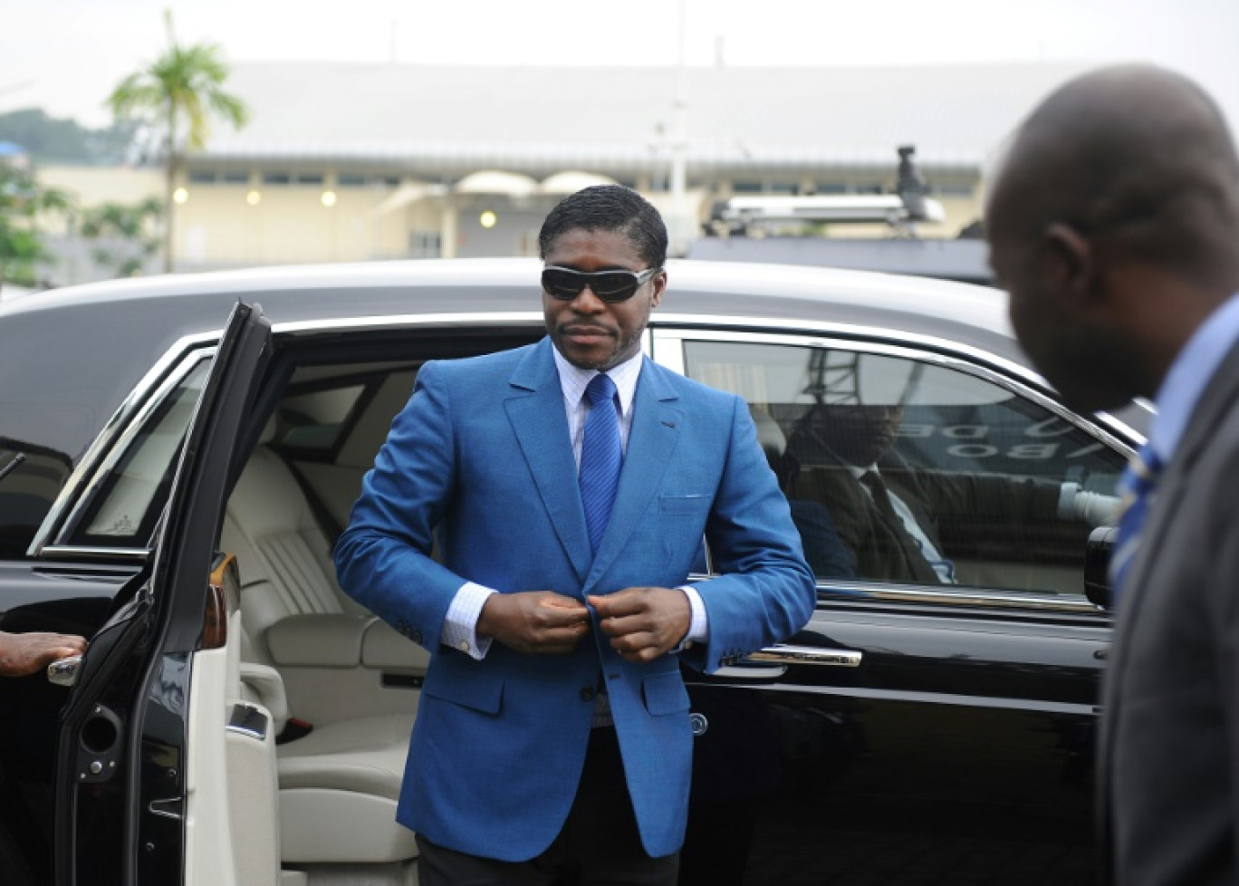 Teodorin Obiang, vice-président de Guinée équatoriale et fils aîné du président Teodoro Obiang, à son arrivée au stade de Malabo pour une cérémonie marquant son 41ème anniversaire, le 24 juin 2013 © Jerome LEROY