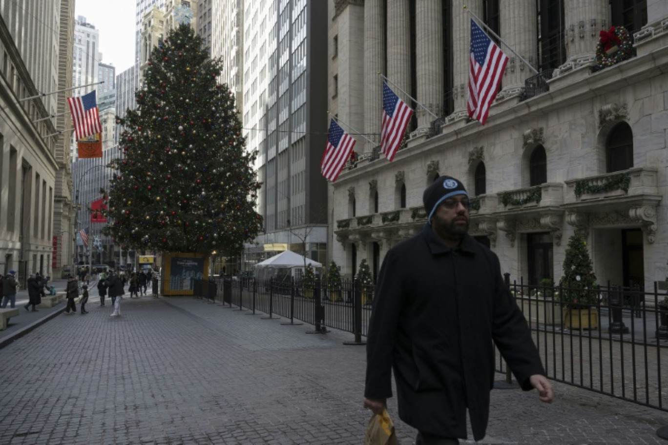 La façade du New York Stock Exchange (à droite) © ANGELA WEISS