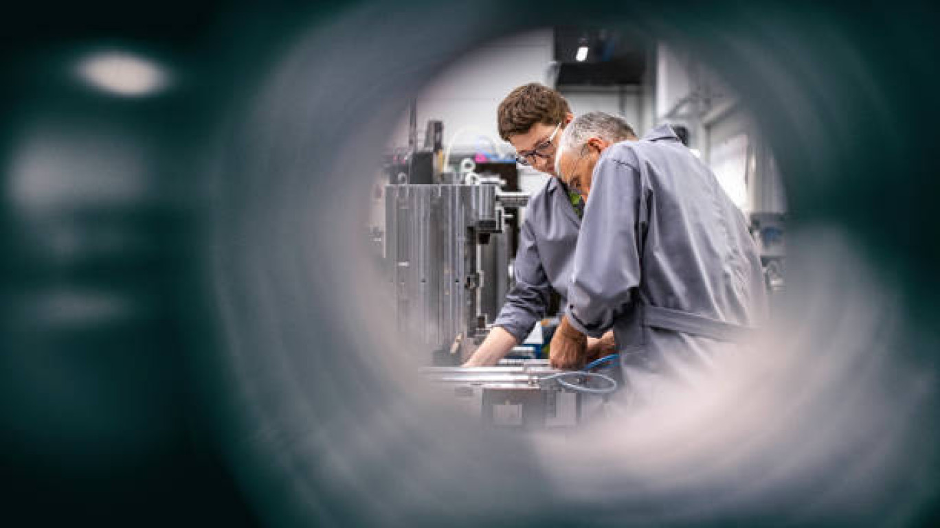 Ce premier concours national de la production industrielle met en avant les enjeux d'un secteur adaptant ses modes de production à la donne de notre époque.