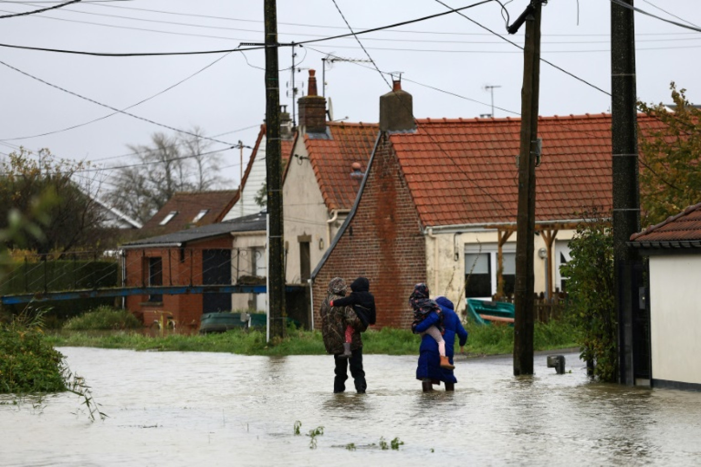 De nouveaux débordements menaçaient le Pas-de-Calais, maintenu lundi par Météo-France en vigilance orange crues © Aurelien Morissard