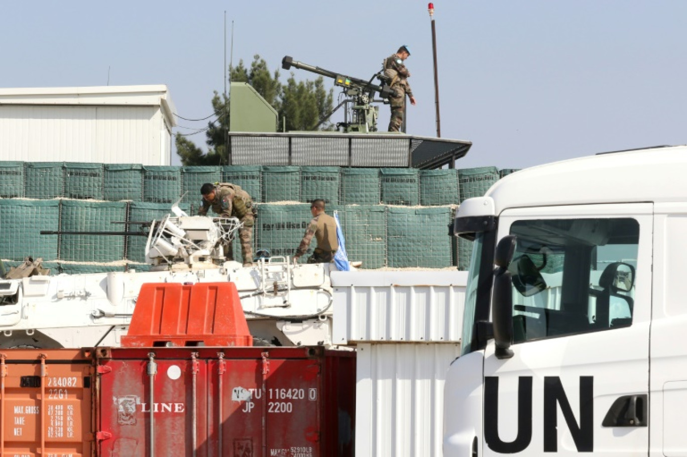 Des soldats français de la Force intérimaire de l'Onu au Liban (Finul) sur la base de Deir Kifa, dans le sud du Liban, le 2 novembre 2023 © Mahmoud ZAYYAT