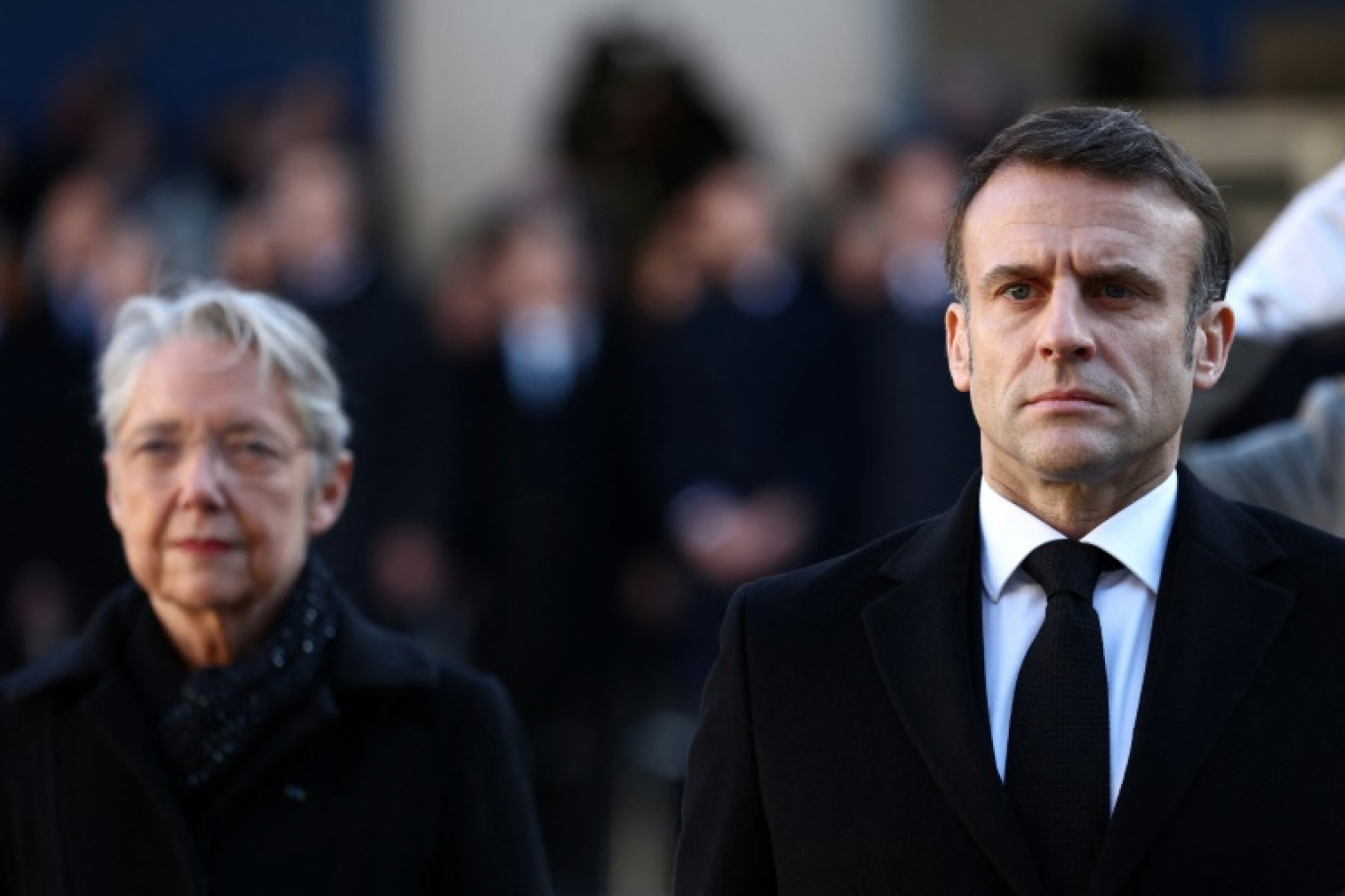 Emmanuel Macron et Elisabeth Borne à la cérémonie du 11-Novembre à l'Arc de Triomphe à Paris en 2023 © Ludovic MARIN