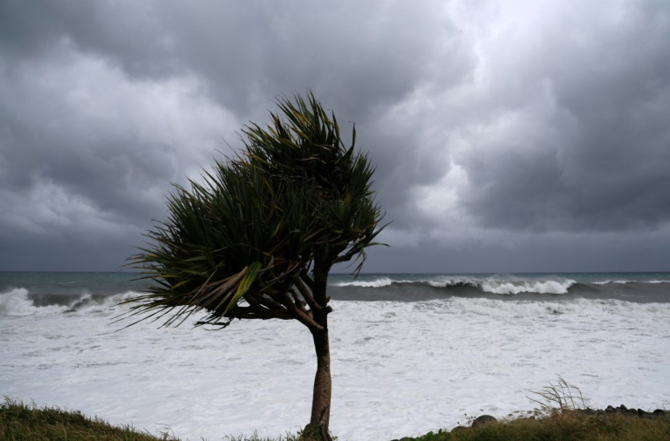 Mer agitée à l'approche d'un cyclone sur l'île de La Réunion, le 20 février 2023 © Richard BOUHET