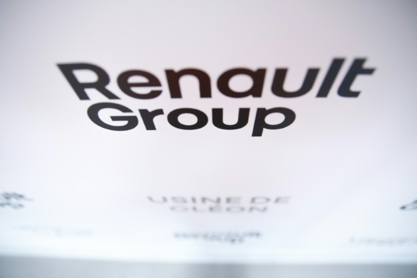 Le groupe Renault a annoncé lundi "annuler" l'introduction en Bourse de sa toute nouvelle filiale de voitures électriques Ampere, qui était prévue en 2024 © Lou BENOIST