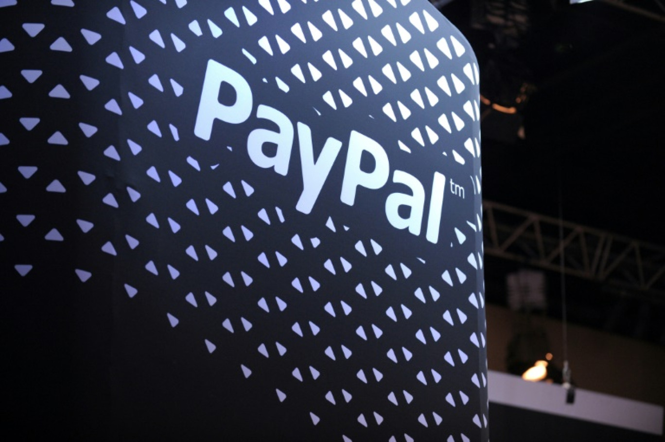 Le prestataire de services de paiement en ligne PayPal va supprimer environ 9% de ses effectifs © Eric PIERMONT