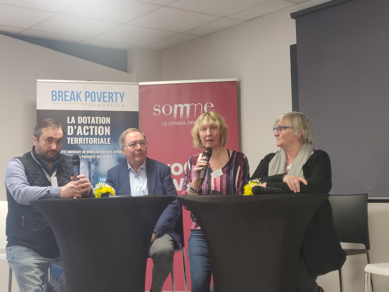 Johan Dupont de BizDev Consulting, Philippe de Waal, président de la Fondation du Crédit agricole Brie Picardie, Christine Maillard, responsable Ressources et formation d’Ensemble pour la petite enfance et Françoise Brenienek, chargée de mission Maison des 1 000 premiers jours. @Aletheia Press/ DLP