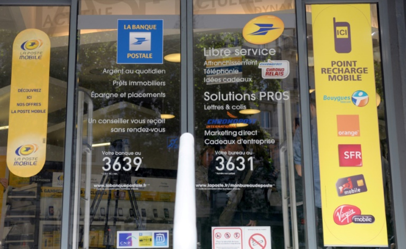 La Poste Mobile, numéro cinq du marché en France avec 2,3 millions de clients, est mise en vente © Eric PIERMONT