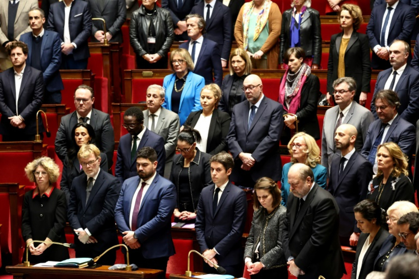 Des députés et des membres du gouvernement lors d'un hommage à feu l'ancien ministre de la Justice Robert Badinter décédé le 9 février, à l'Assemblée nationale, le 13 février 2024 à Paris © EMMANUEL DUNAND