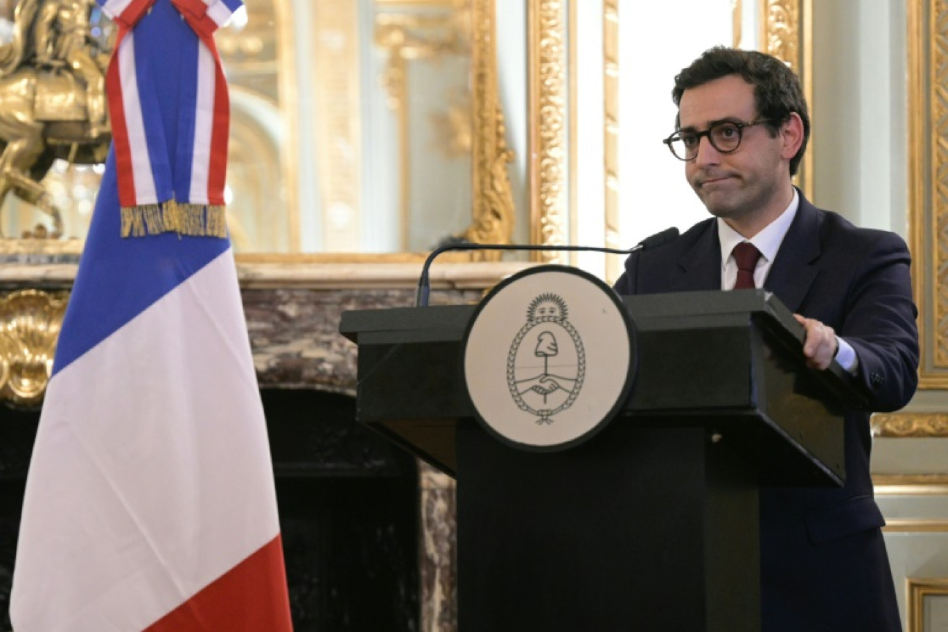 Le ministre français des Affaires étrangères Stéphane Séjourné lors d'une conférence de presse à Buenos Aires, le 19 février 2024 lors d'un déplacement en Argentine © JUAN MABROMATA