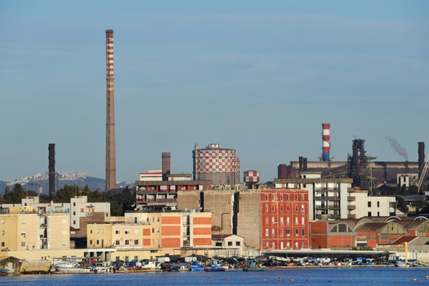 L'aciérie ArcelorMittal, ex-Ilva, le 8 novembre 2019 à Tarente, en Italie © ANDREAS SOLARO