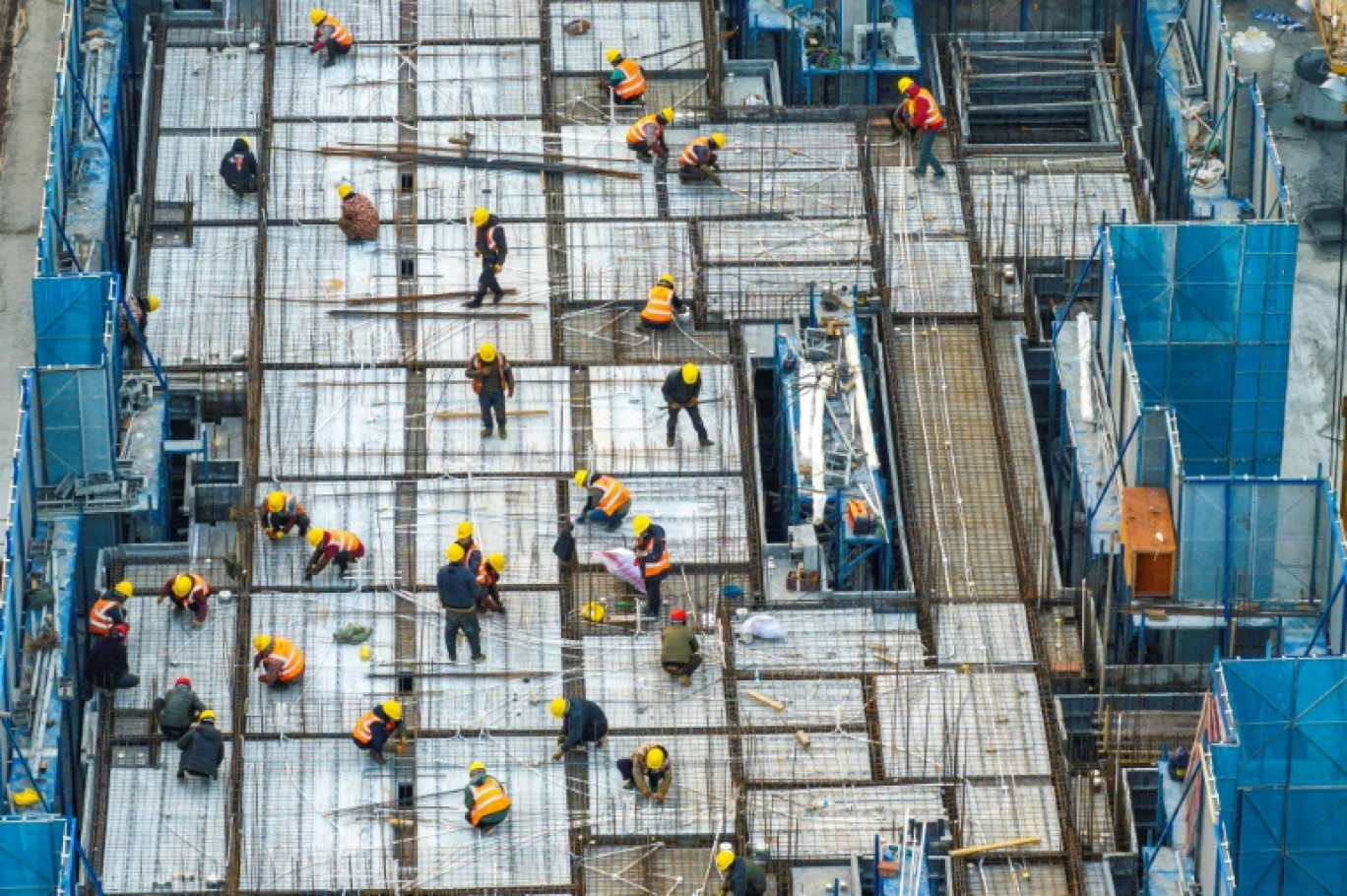 Cette photo aérienne prise le 21 janvier 2024 montre un chantier de construction d'immeubles résidentiels à Huaian, dans l'est de la Chine © STR