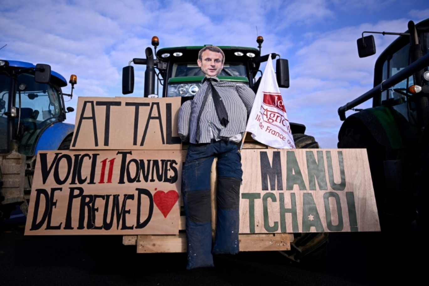 Manifestation d'agriculteurs de la Coordination rurale place Vauban, à Paris, le 23 février 2024 © Miguel MEDINA