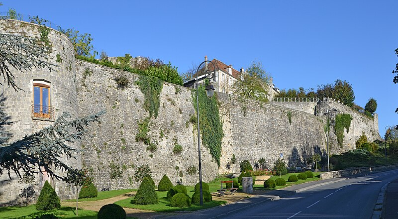 © Pline Remparts- de Château-Thierry