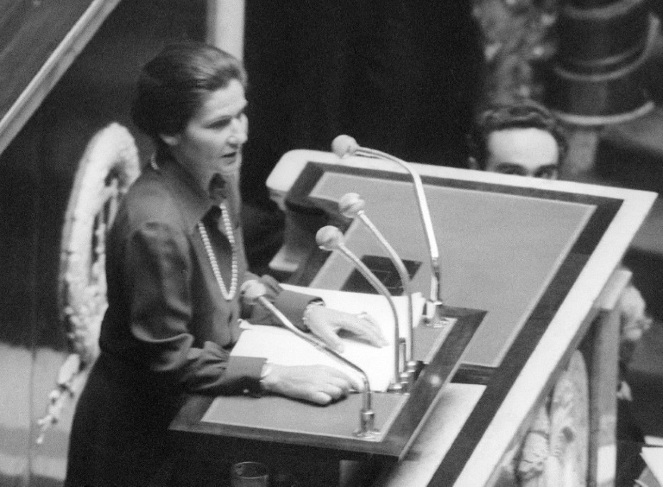 Le 26 novembre 1974, la ministre de la Santé Simone Veil défend devant les députés son projet de loi pour légaliser l'avortement © -