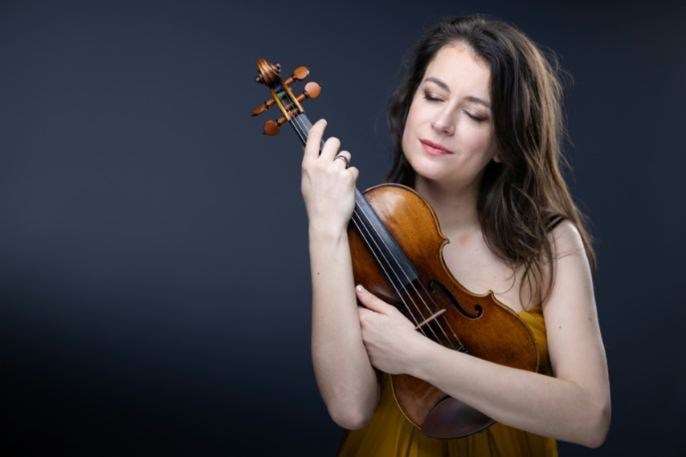 La violoniste bulgare Liya Petrova à Paris, le 6 mars 2024 © JOEL SAGET