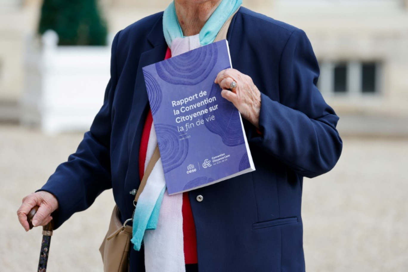 Une participante à la Convention citoyenne sur la fin de vie, le 3 avril 2023 à Paris © Ludovic MARIN