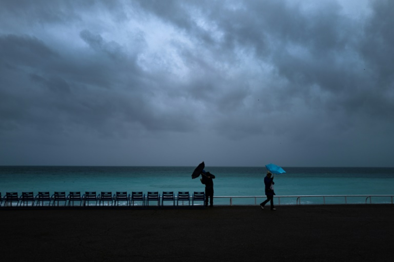 Sur la promenade des Anglais à Nice, le 9 mars 2024 © Valery HACHE