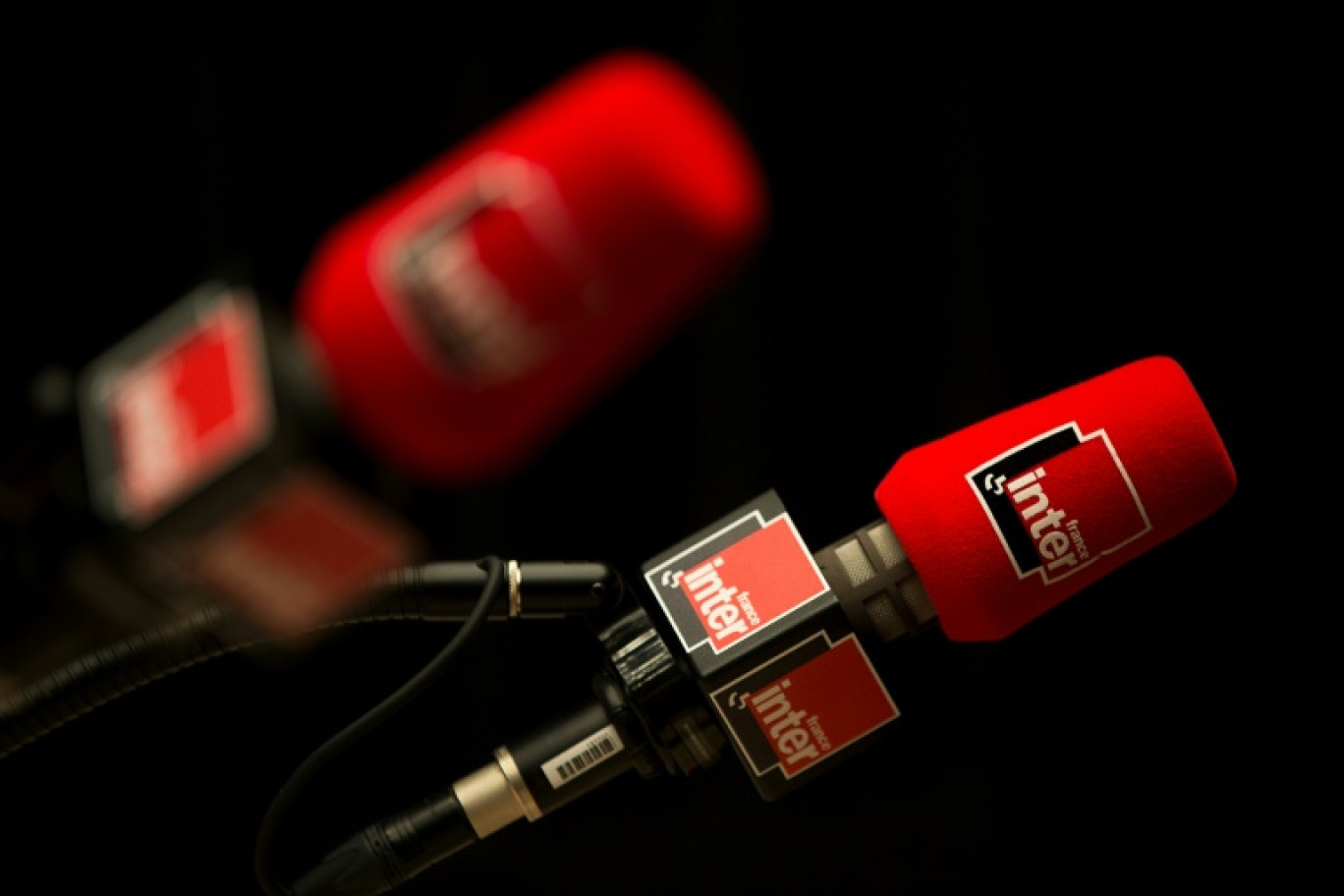 Raphaël Glucksmann, tête de liste du PS et de Place publique pour les européennes, et Jordan Bardella, tête de liste du RN, s'affronteront lors d'un débat sur France Inter le 12 avril © Joël SAGET