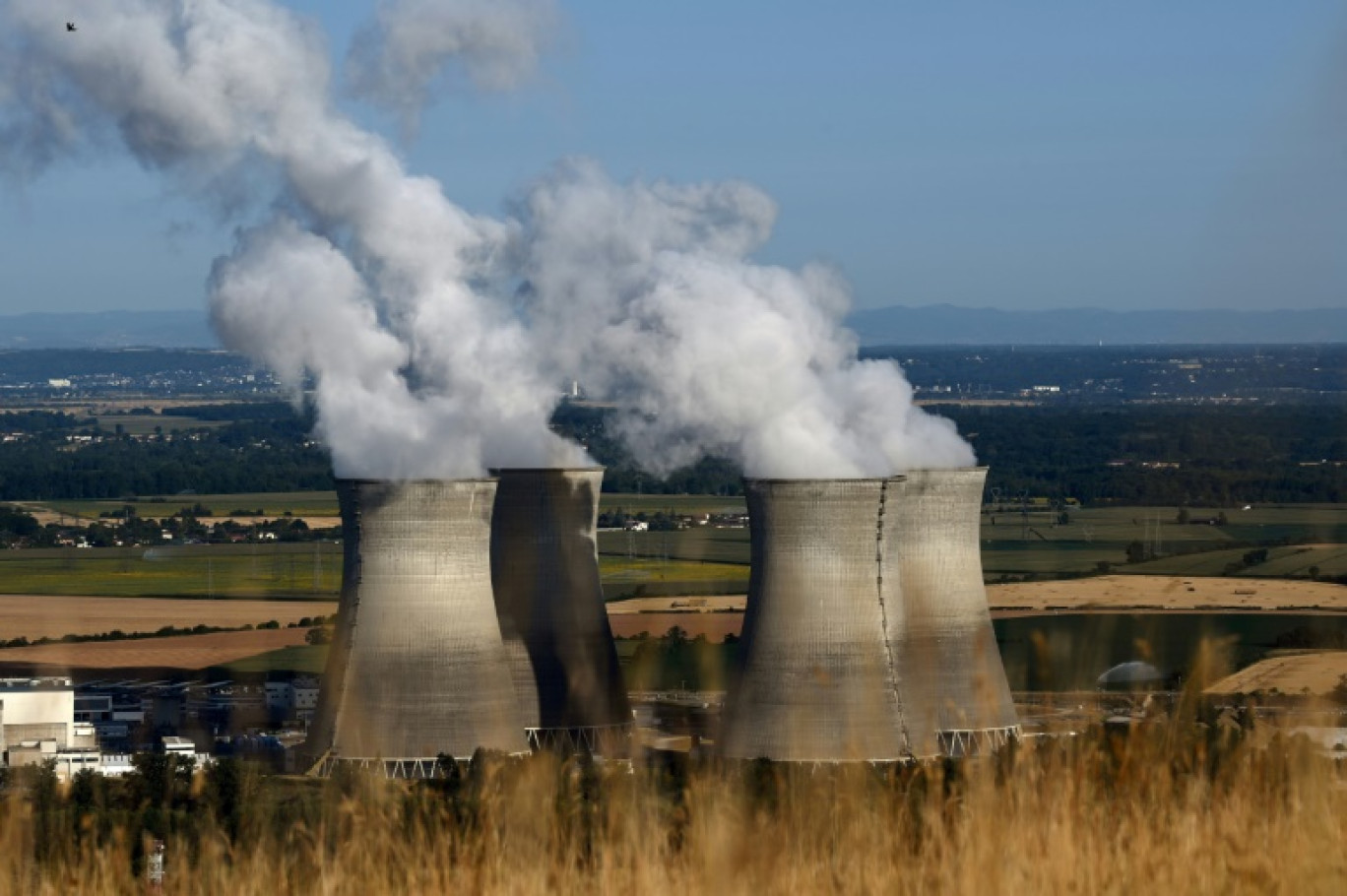 Après l'avoir rejetée il y a un an, l'Assemblée devrait approuver mardi la fusion controversée des deux acteurs de la sûreté nucléaire, l'ASN, gendarme des centrales, et l'IRSN, chargé de l'expertise technique © OLIVIER CHASSIGNOLE