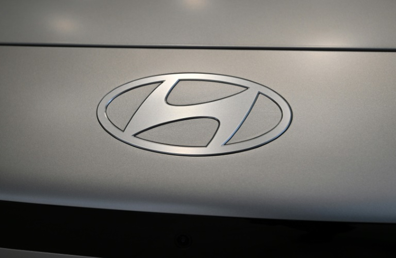 Le logo Hyundai sur une voiture électrique Ioniq 6 à Séoul, en Corée du Sud, le 27 mars 2024 © Jung Yeon-je