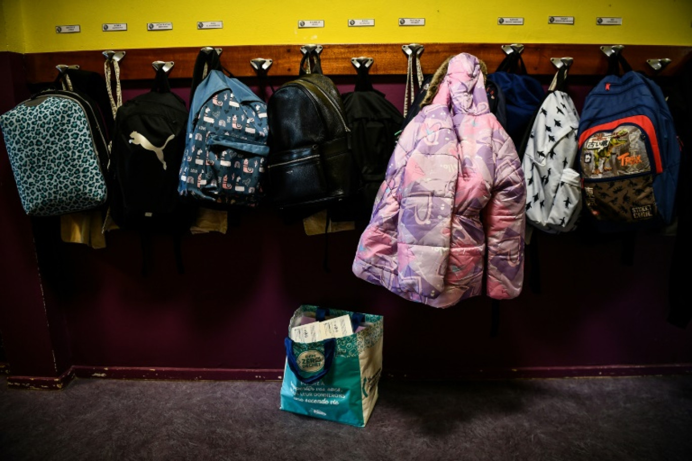 Un professeur de l’école élémentaire Jules-Vallès de Plaisir (Yvelines), soupçonné d'attouchements sur élève, a été suspendu mardi © Christophe ARCHAMBAULT