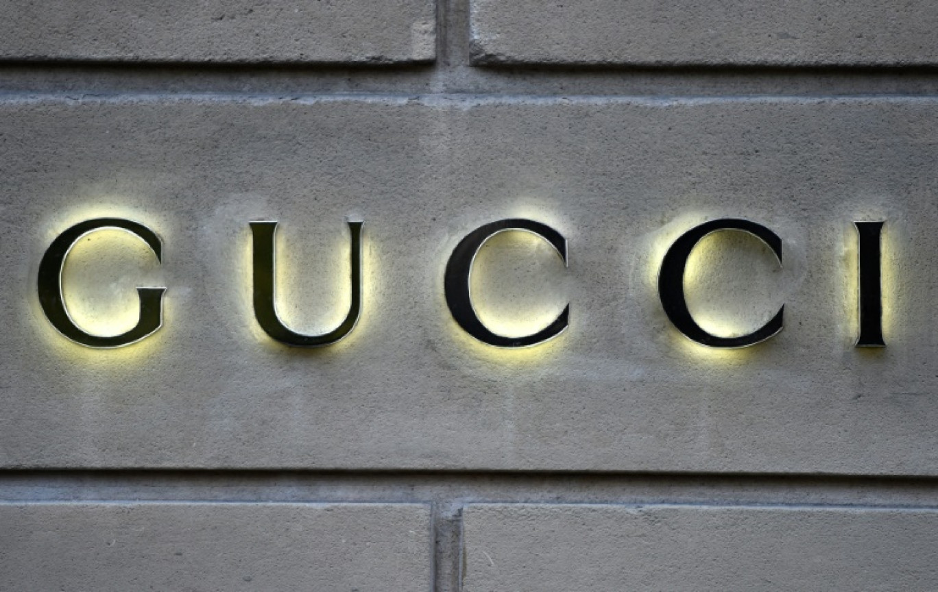 Les ventes de Gucci sont en recul, dans un marché mondial du luxe qui ralentit © STEPHANE DE SAKUTIN