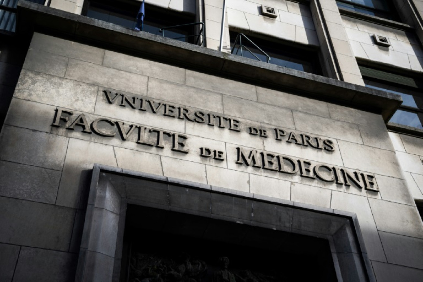 L'entrée de la faculté de Médecine à l'intérieur de l'Université Paris Cité, le 19 mars 2024 © Julie SEBADELHA