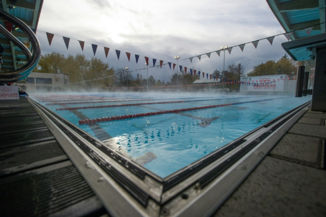 Le bassin du centre de natation à Mulhouse, le 17 novembre 2014 dans le Haut-Rhin © SEBASTIEN BOZON