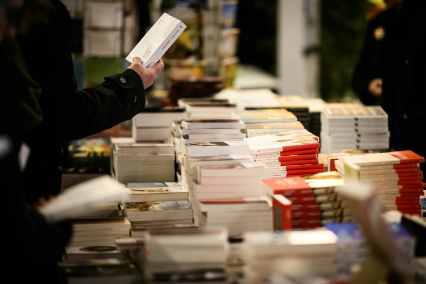 Dans une librairie éphémère à Nantes (Loire-Atlantique), le 1er février 2024 © LOIC VENANCE