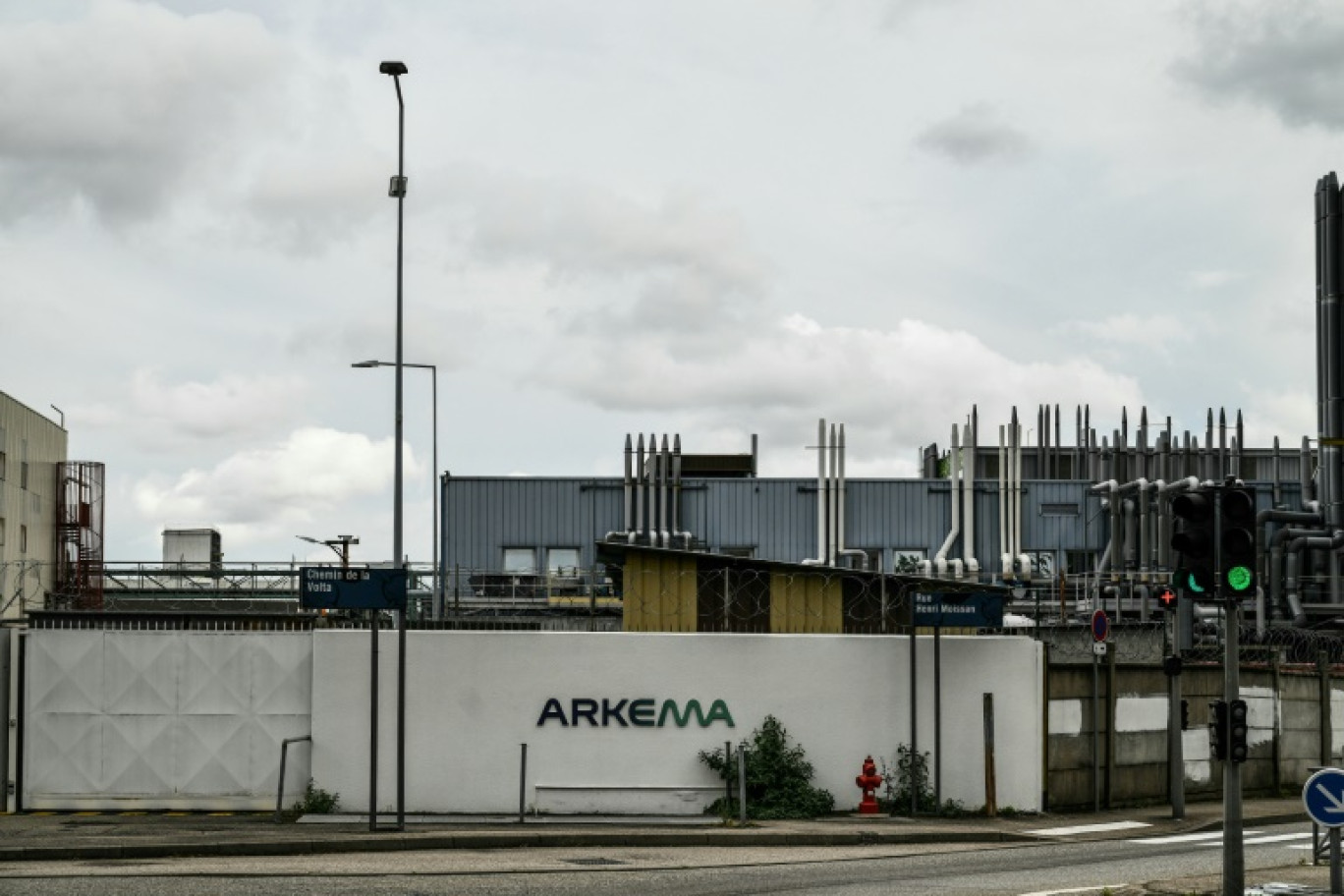 Le site du chimiste Arkema à Pierre-Bénite, près de Lyon, le 9 avril 2024 © JEFF PACHOUD