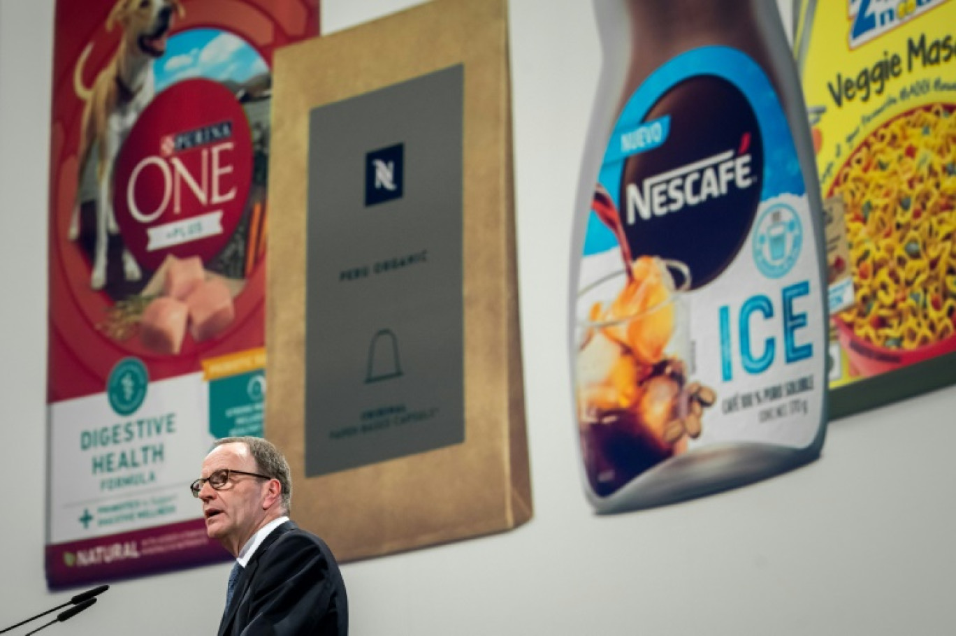 Le PDG de Nestlé, Ulf Mark Schneider, lors de l'assemblée générale des actionnaires du géant suisse de l'alimentation Nestlé à Ecublens, près de Lausanne, le 18 avril 2024 © Fabrice COFFRINI