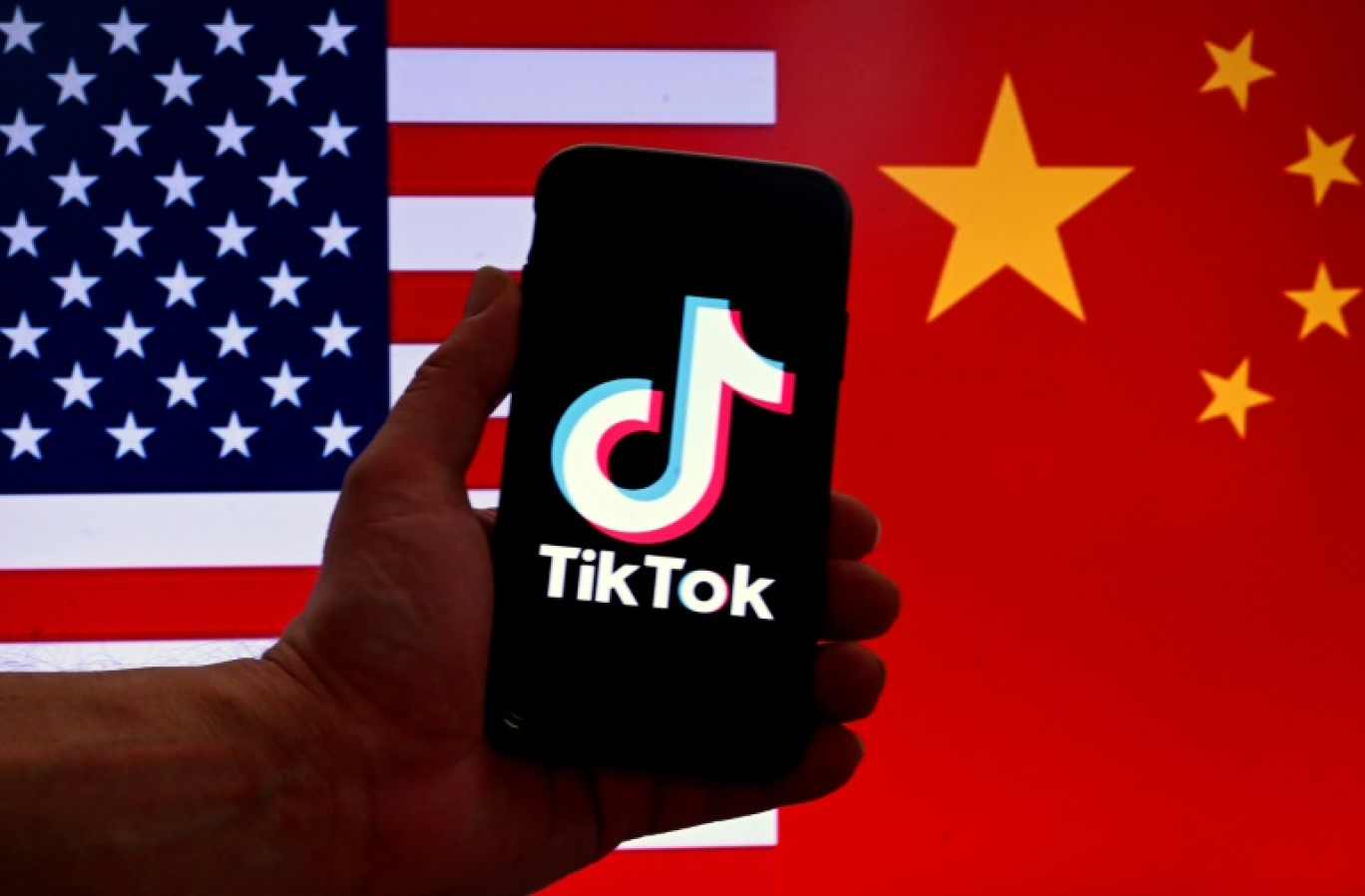 ByteDance, la maison mère chinoise de TikTok, annonce n'avoir aucune intention de vendre son application, malgré une nouvelle loi américaine qui l'oblige à couper tout lien avec la Chine sous peine d'interdiction aux Etats-Unis © OLIVIER DOULIERY