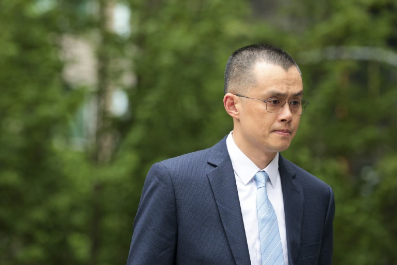 L'ancien patron de Binance Changpeng Zhao à son arrivée au tribunal de Seattle, aux Etats-Unis, le 30 avril 2024 © Jason Redmond