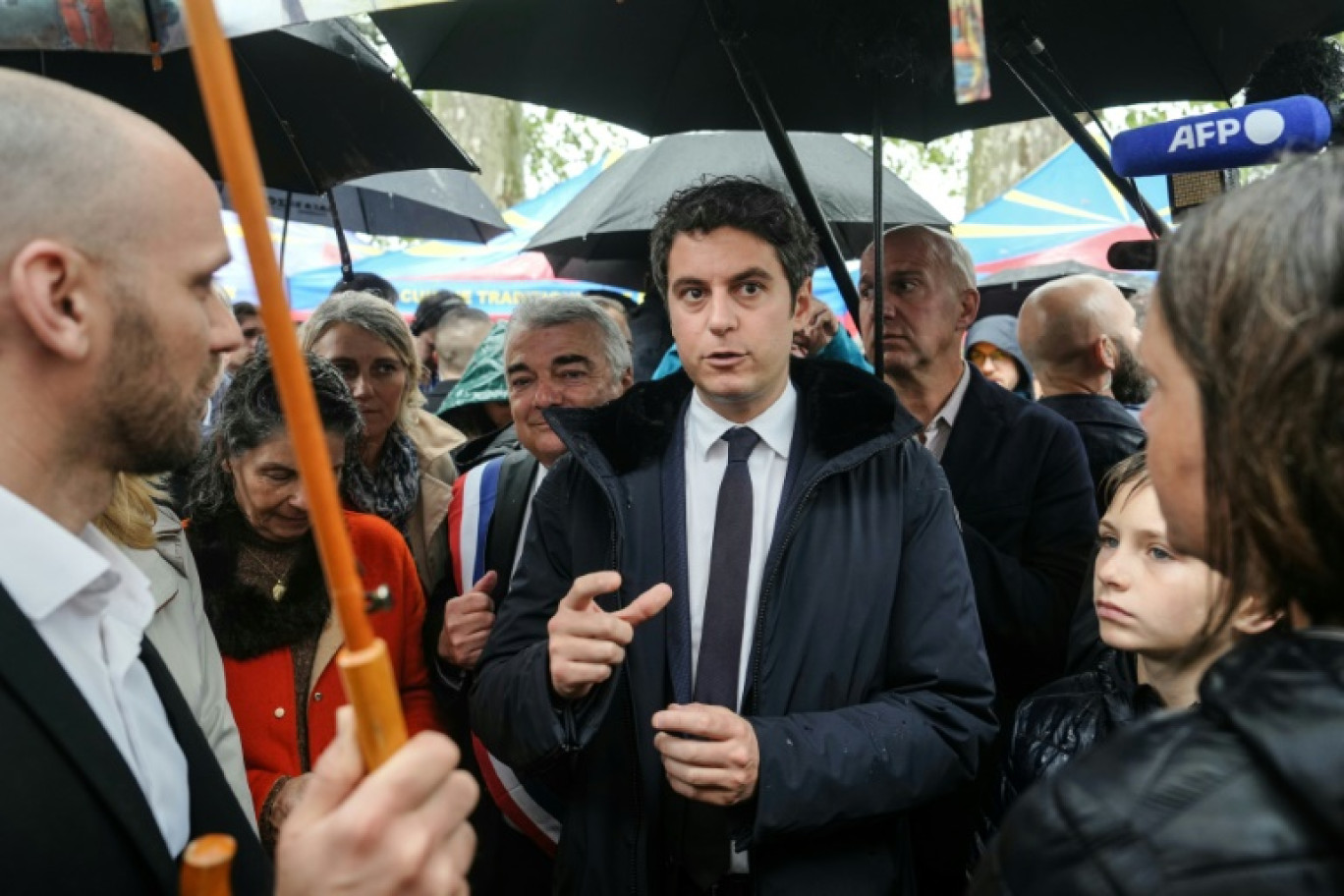 Le Premier ministre Gabriel Attal en déplacement à Beaugency, dans le Loiret, le 1er mai 2024 © Dimitar DILKOFF