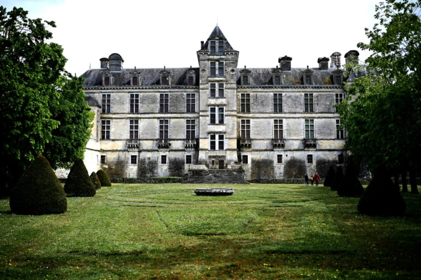 Le château de Cadillac qui a abrité l'école de préservation pour jeunes filles, le 26 avril 2024 en Gironde © Christophe ARCHAMBAULT