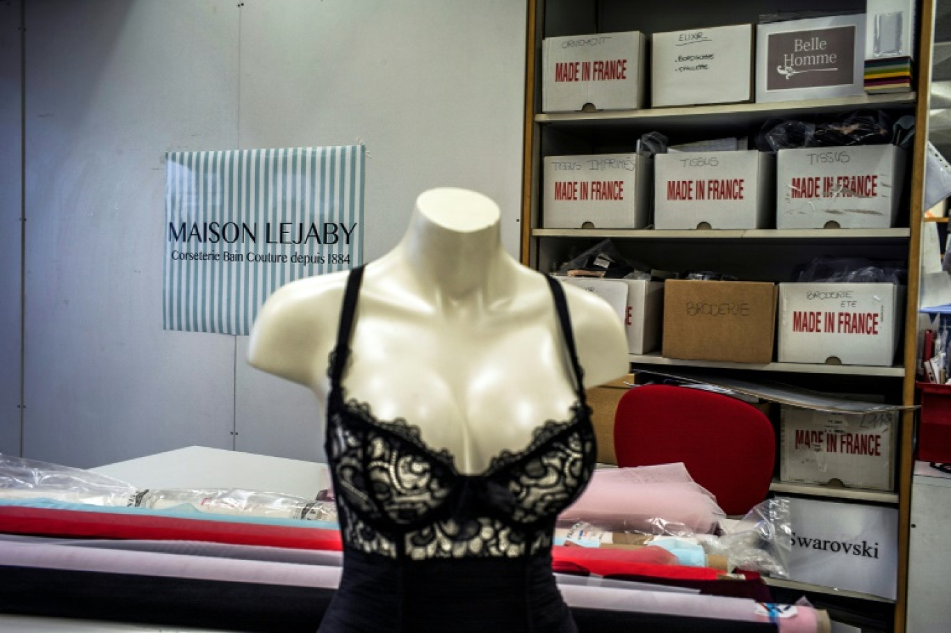 Dans les locaux de l'enseigne de lingerie Maison Lejaby à Rillieux-la-Pape, près de Lyon, le 10 janvier 2013 © JEFF PACHOUD