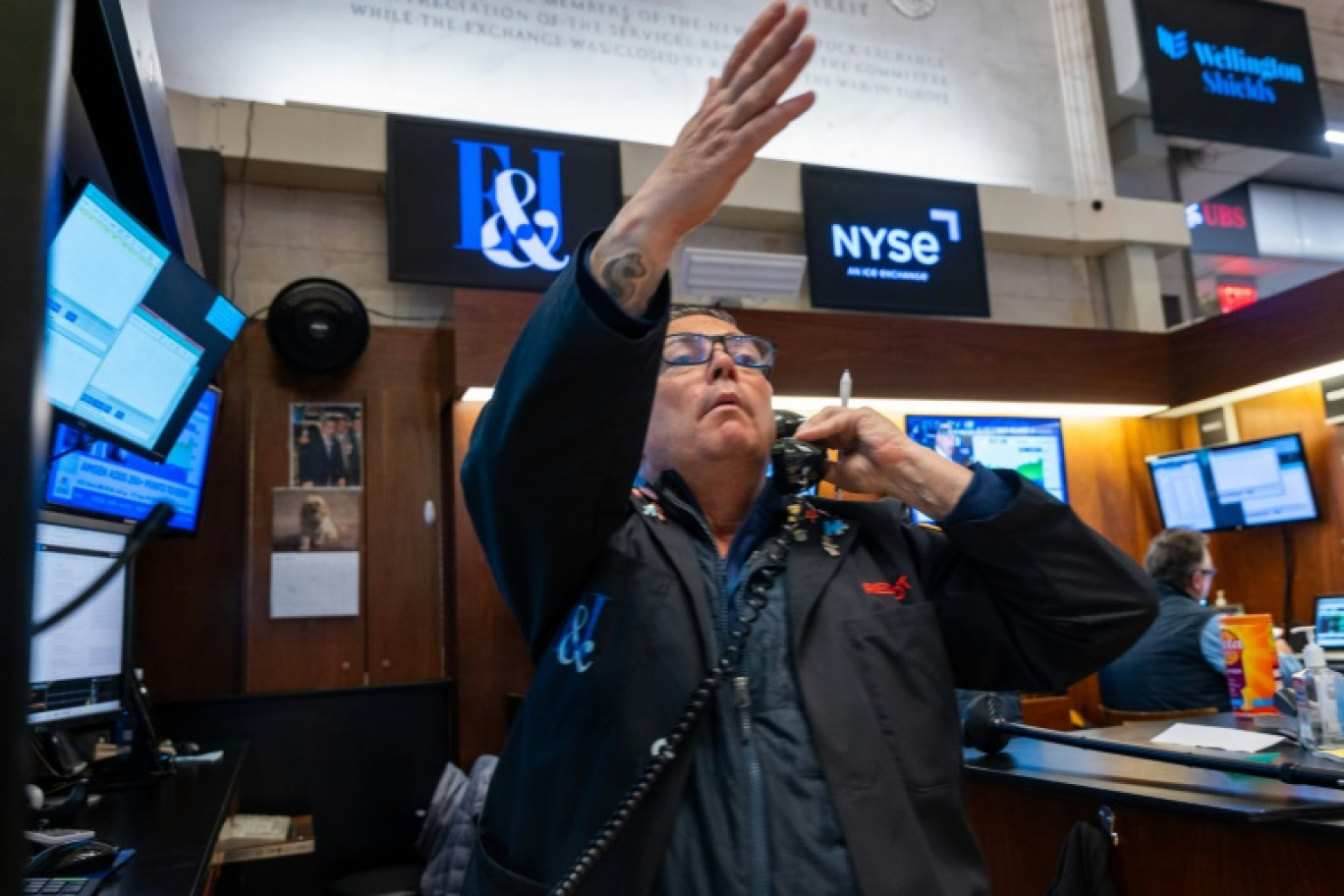 Un opérateur du New York Stock Exchange © SPENCER PLATT