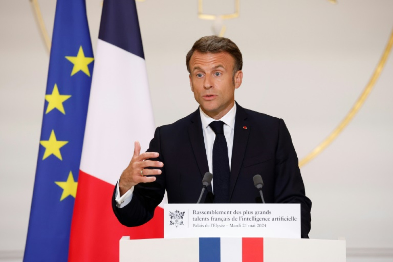 Le président Emmanuel Macron lors d'un sommet sur l'intelligence artificielle organisé à l'Élysée, le 21 mai 202 à Paris © Yoan VALAT