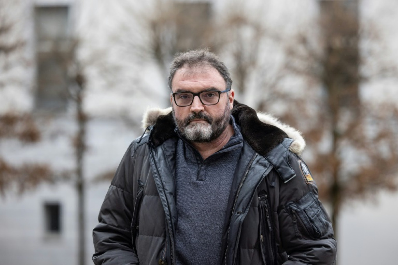 Frédéric Péchier à son arrivée au palais de justice de Besançon pour une audition le 8 mars 2023 © ARNAUD FINISTRE