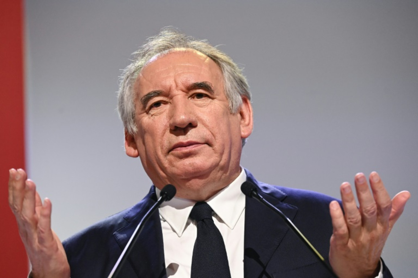 Le président du MoDem François Bayrou s'exprime lors du congrès du parti à Blois le 24 mars 2024 © Sebastien SALOM-GOMIS