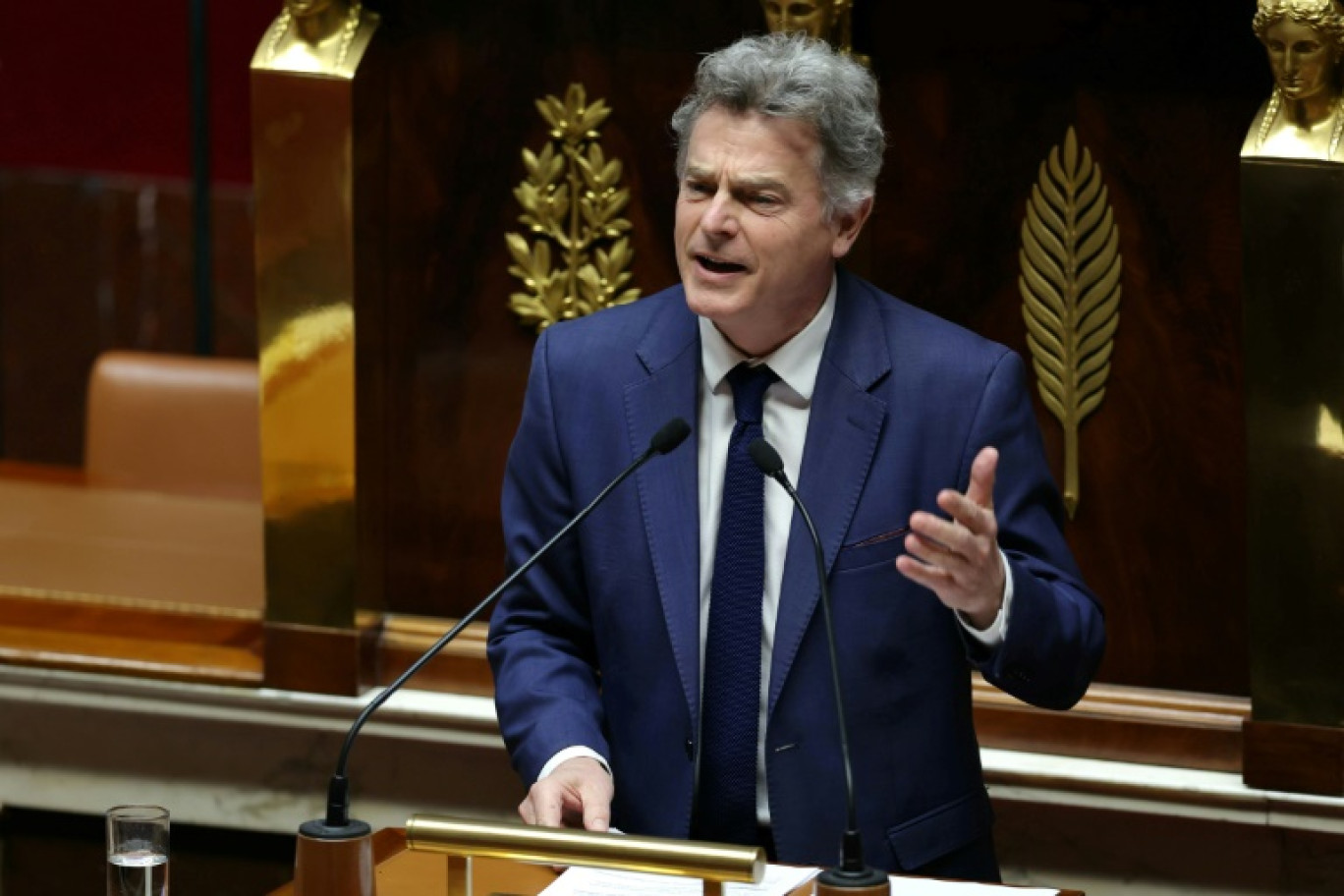 Le secrétaire national du Parti communiste, Fabien Roussel, à l'Assemblée le 12 mars 2024 © Thomas SAMSON