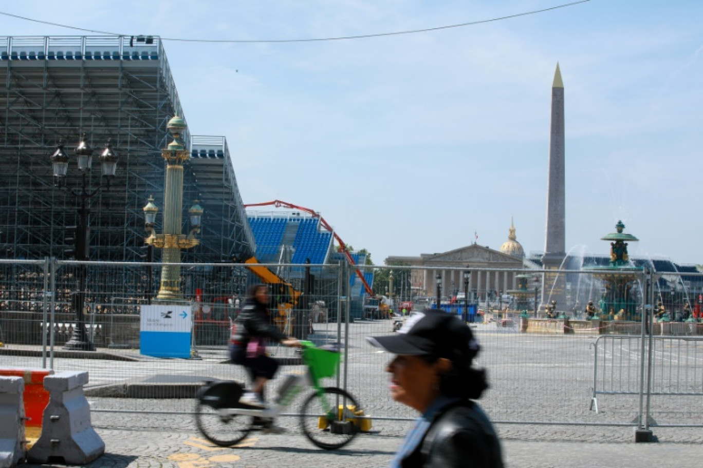 La Place de la Concorde fermée à toute circulation pour préparer les Jeux olympique, le 3 juin 2024 à Paris © Sami KARAALI